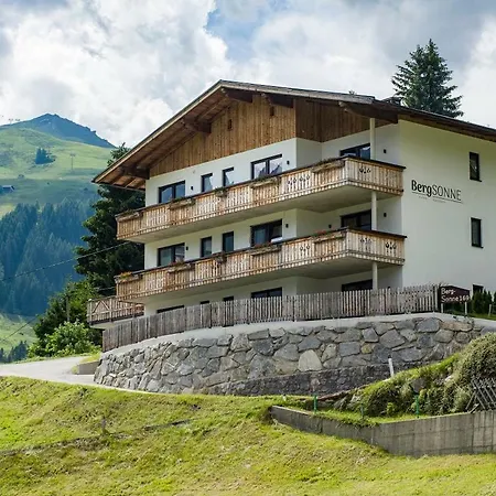 Apartment Bergsonne