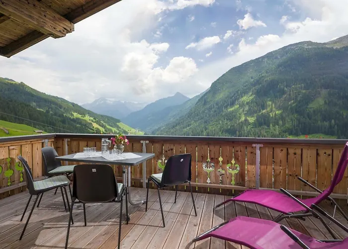 Bergsonne アパート トゥクス